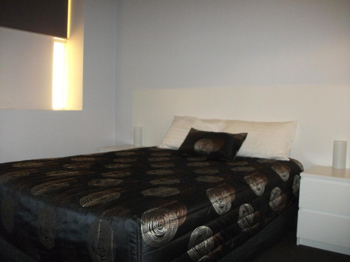 Daydream Motel And Apartments Broken Hill Buitenkant foto